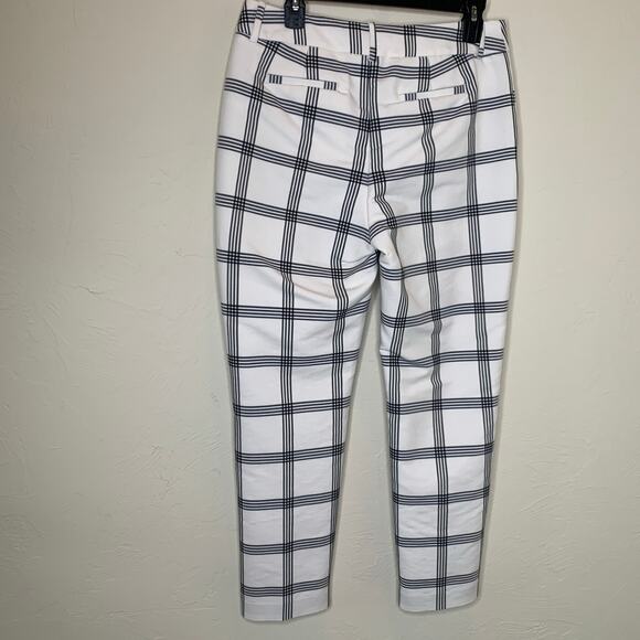 A New Day Windowpane Plaid Black White Stretch Trouser Sz 8 - Picture 3 of 7